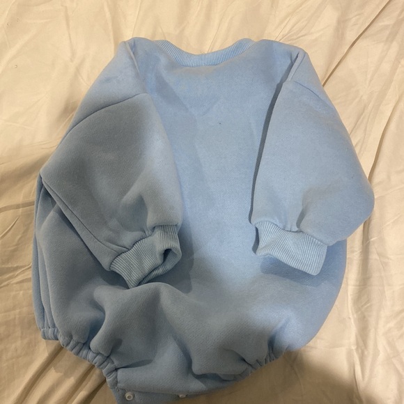 Baby blue “good vibes” romper - Picture 3 of 3